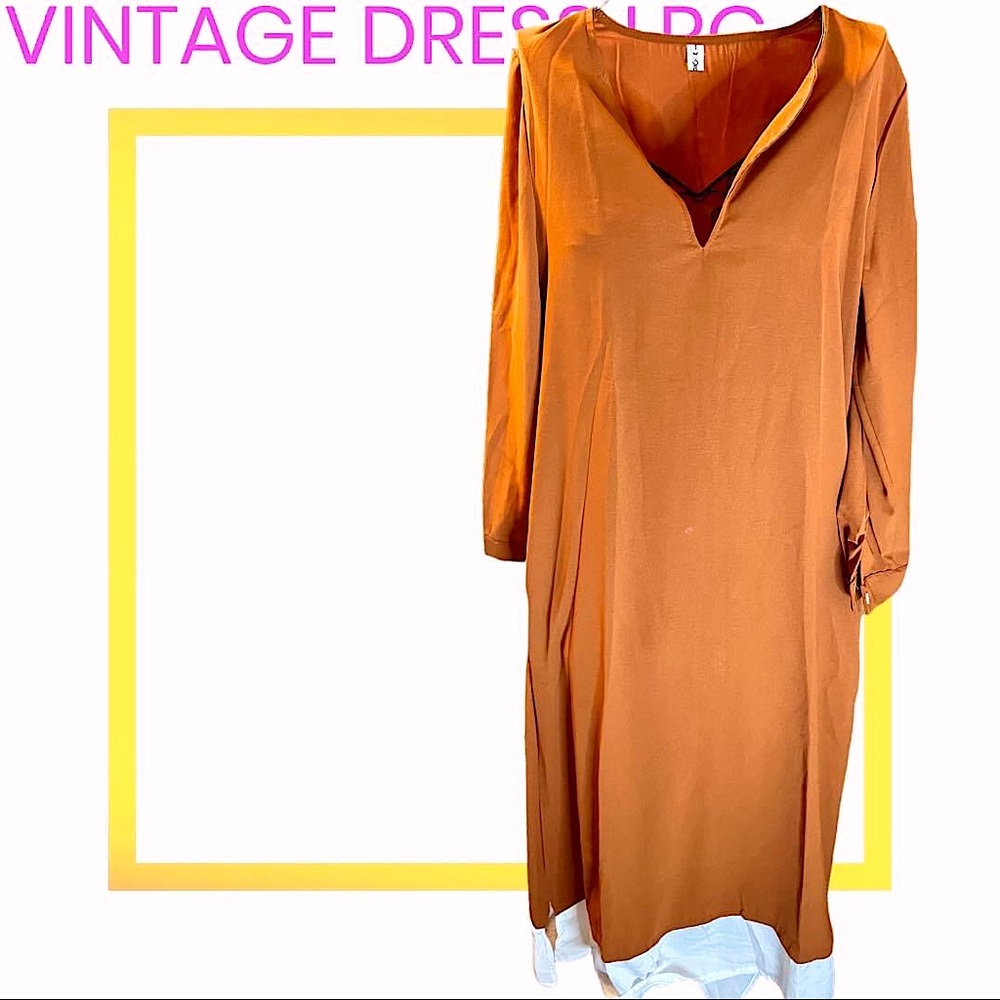 🔔3 FOR $25-VINTAGE LRG MAXI LENGTH V-Neck Dress w/white hem side slits& pockets